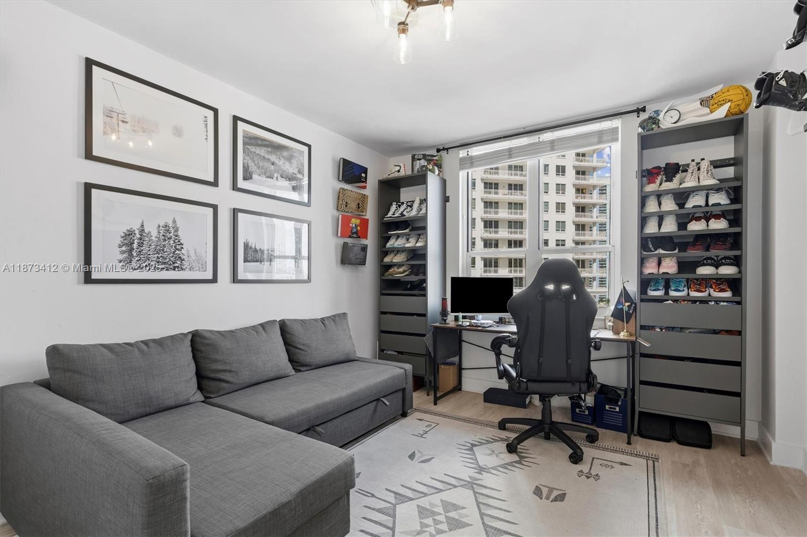 701 Brickell Key Blvd #1106, Miami FL 33131