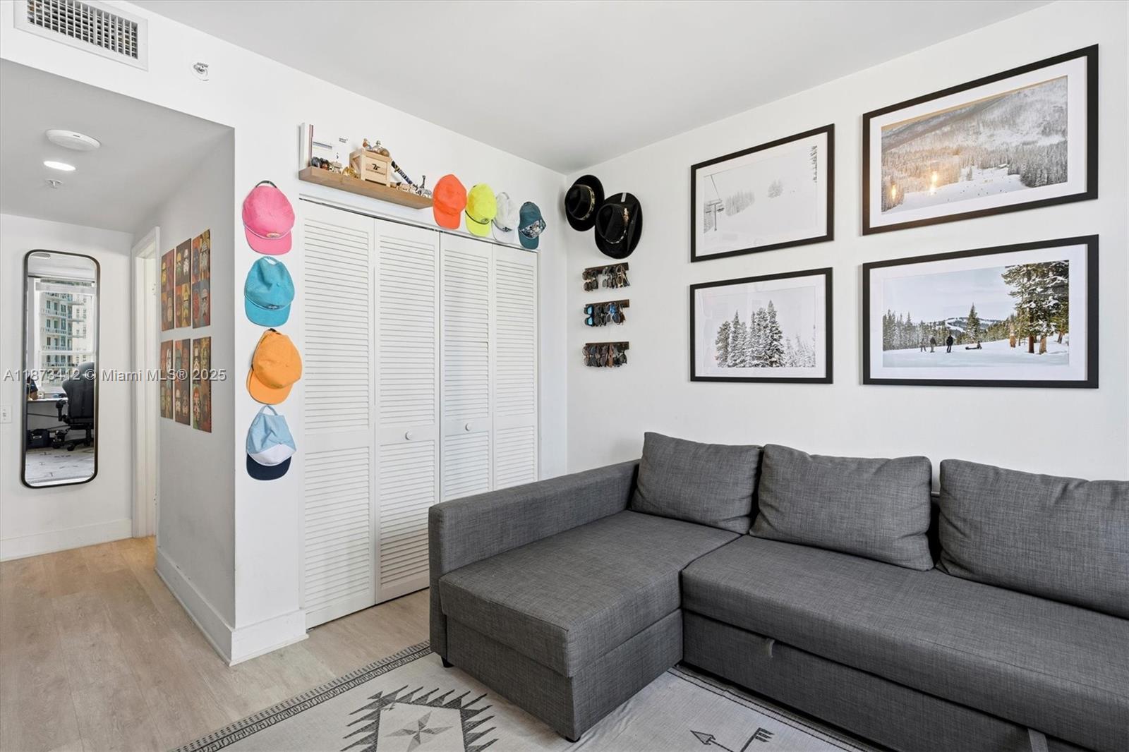 701 Brickell Key Blvd #1106, Miami FL 33131