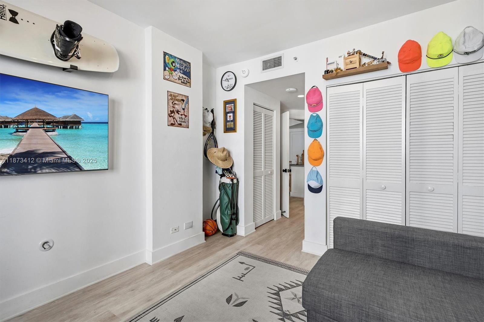 701 Brickell Key Blvd #1106, Miami FL 33131