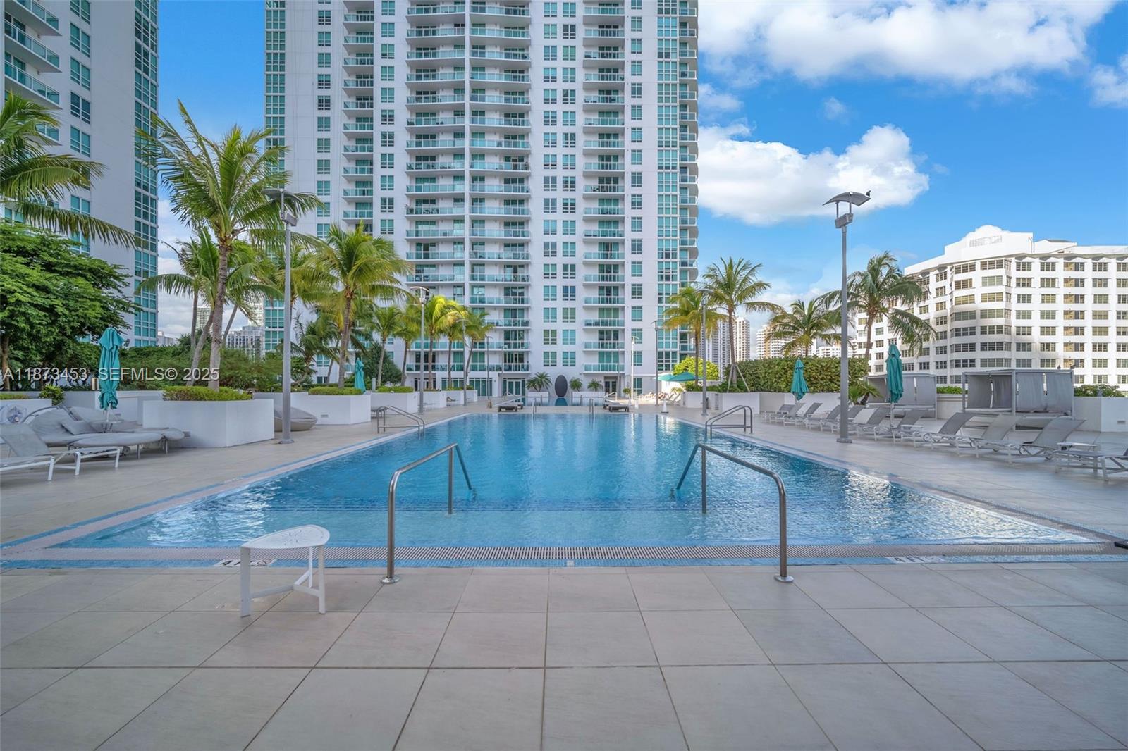 951 Brickell Ave #2010, Miami FL 33131