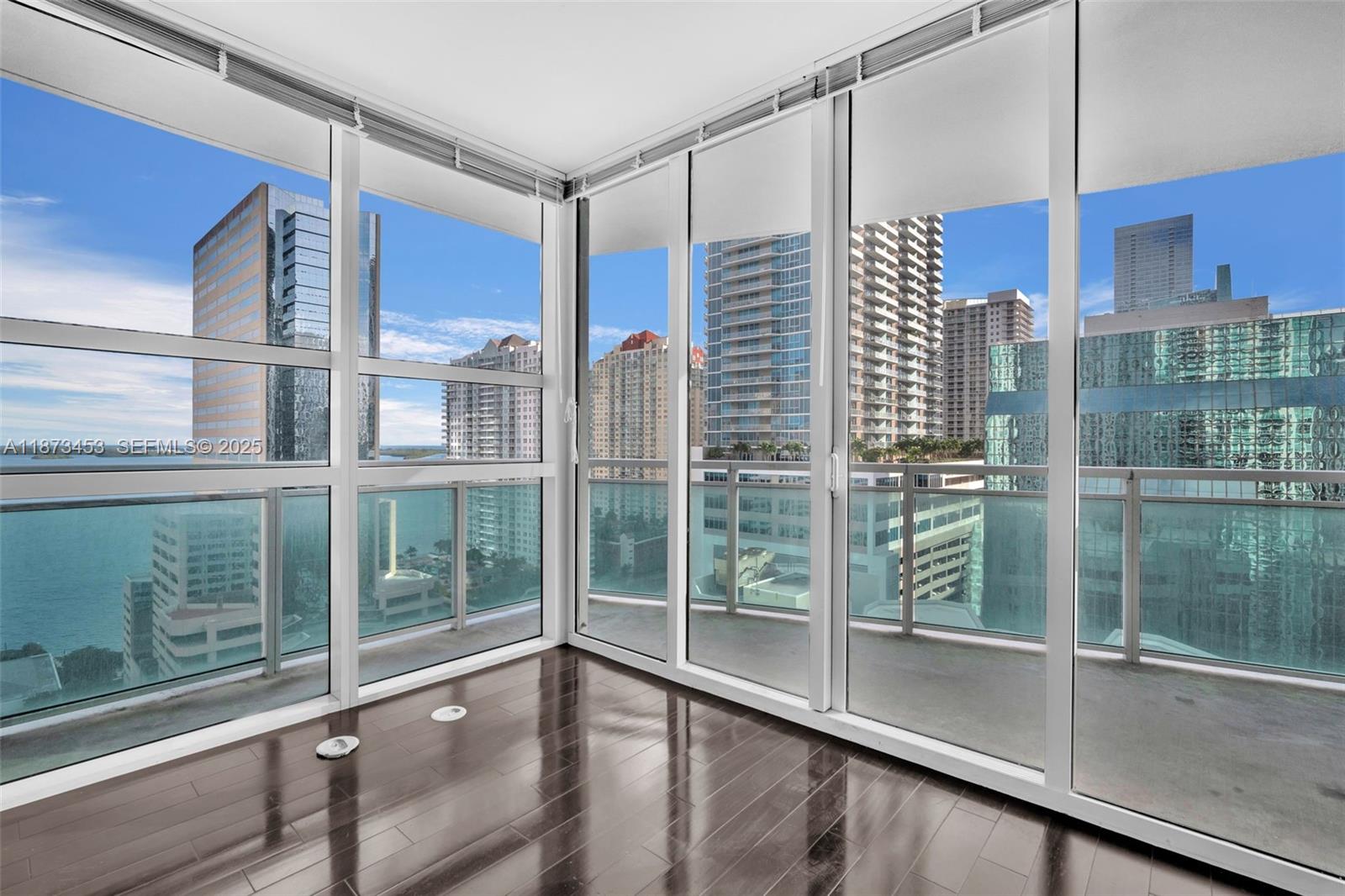 951 Brickell Ave #2010, Miami FL 33131