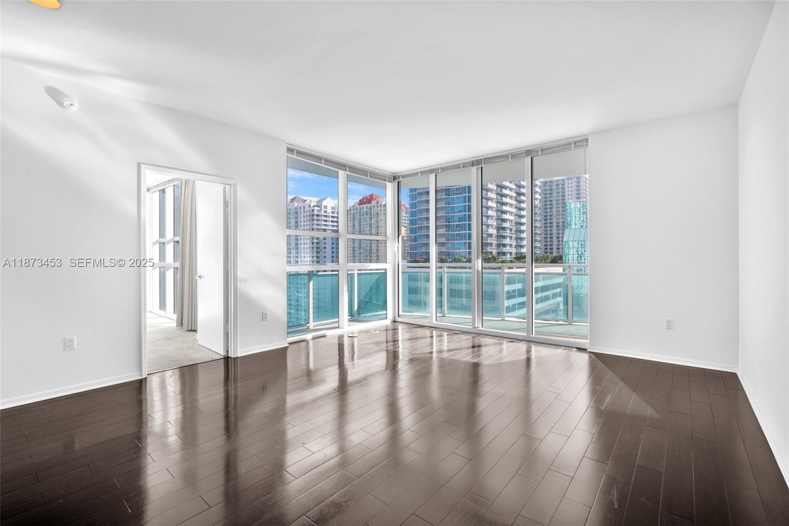951 Brickell Ave #2010, Miami FL 33131