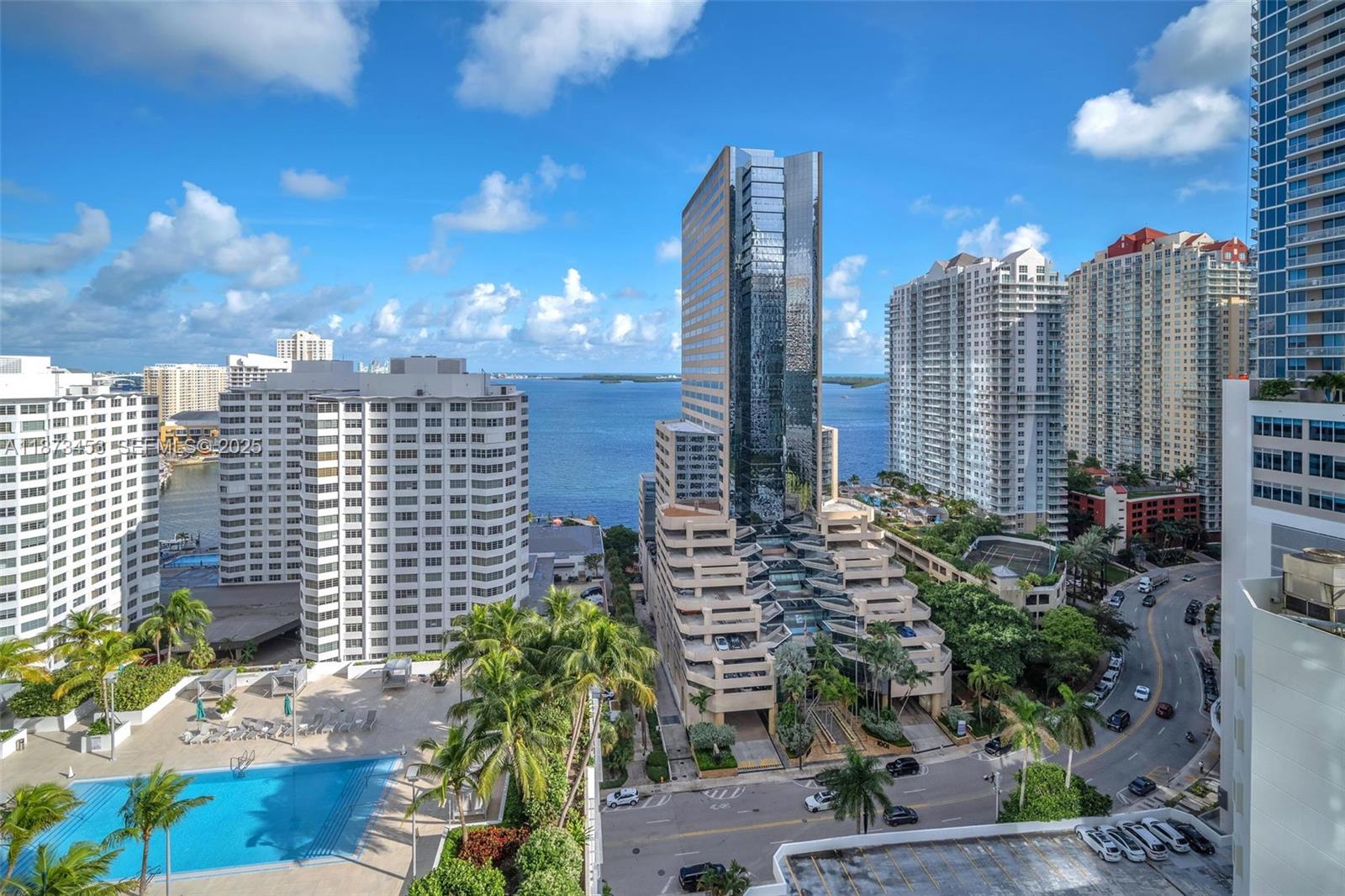 951 Brickell Ave #2010, Miami FL 33131