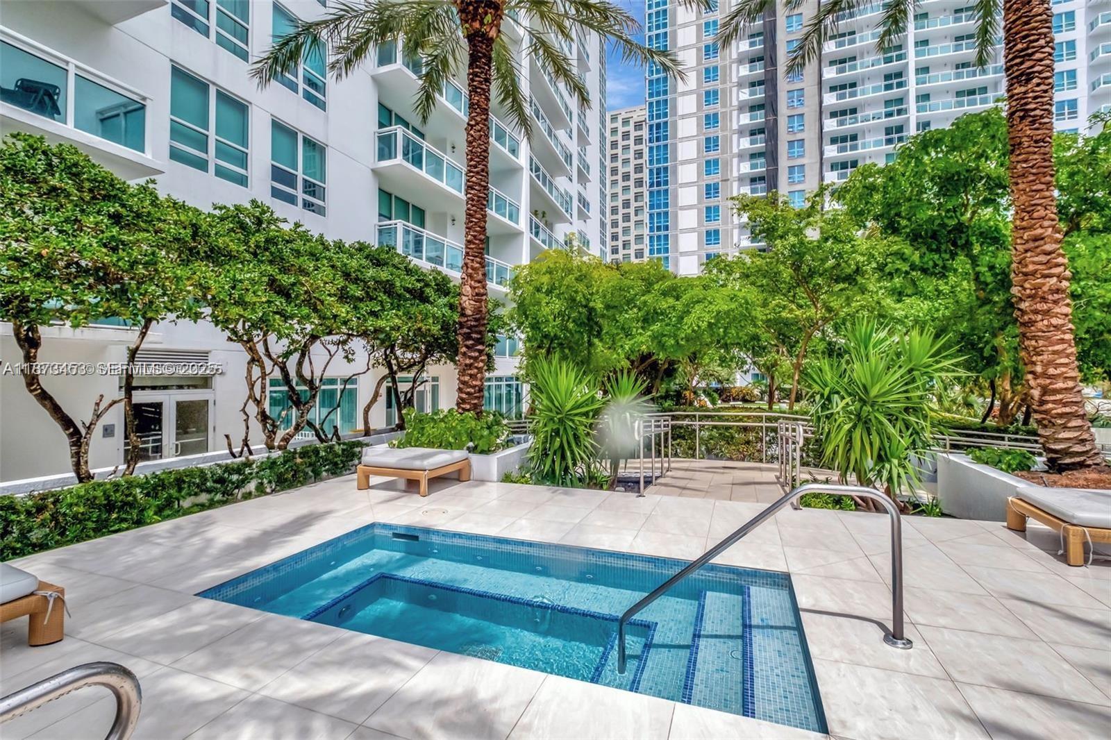 951 Brickell Ave #2010, Miami FL 33131