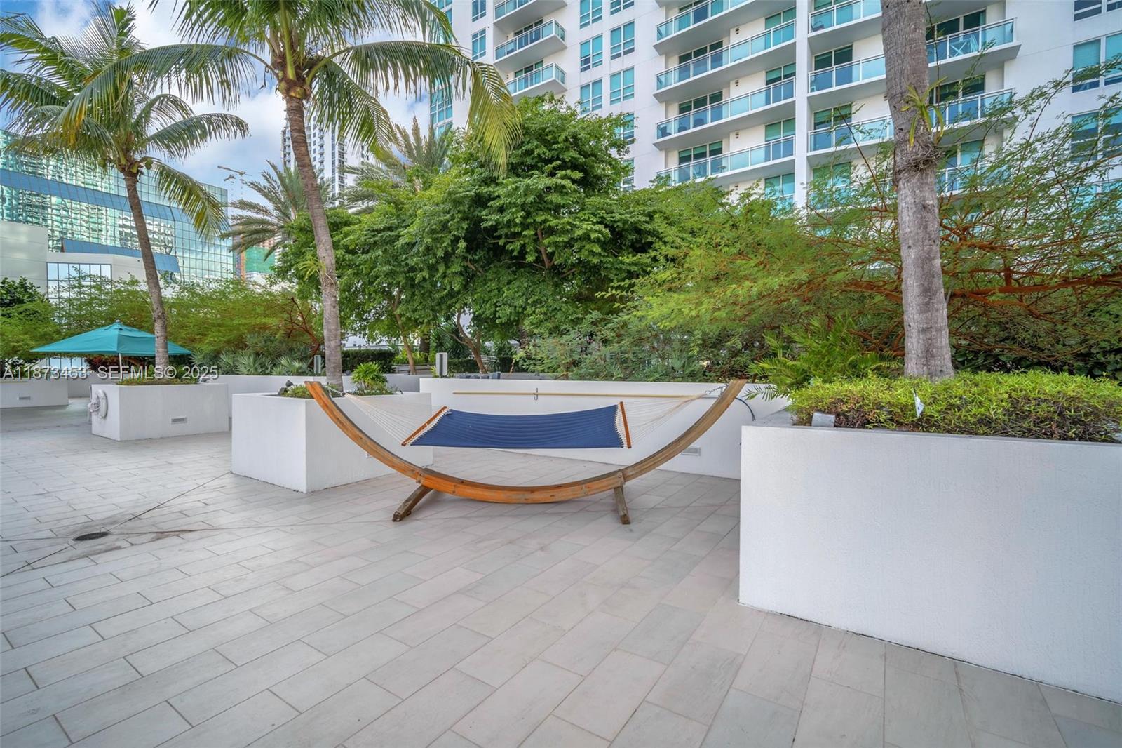951 Brickell Ave #2010, Miami FL 33131