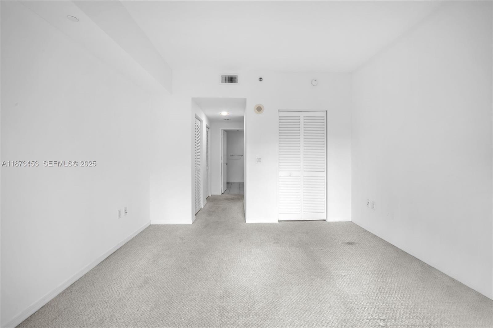951 Brickell Ave #2010, Miami FL 33131
