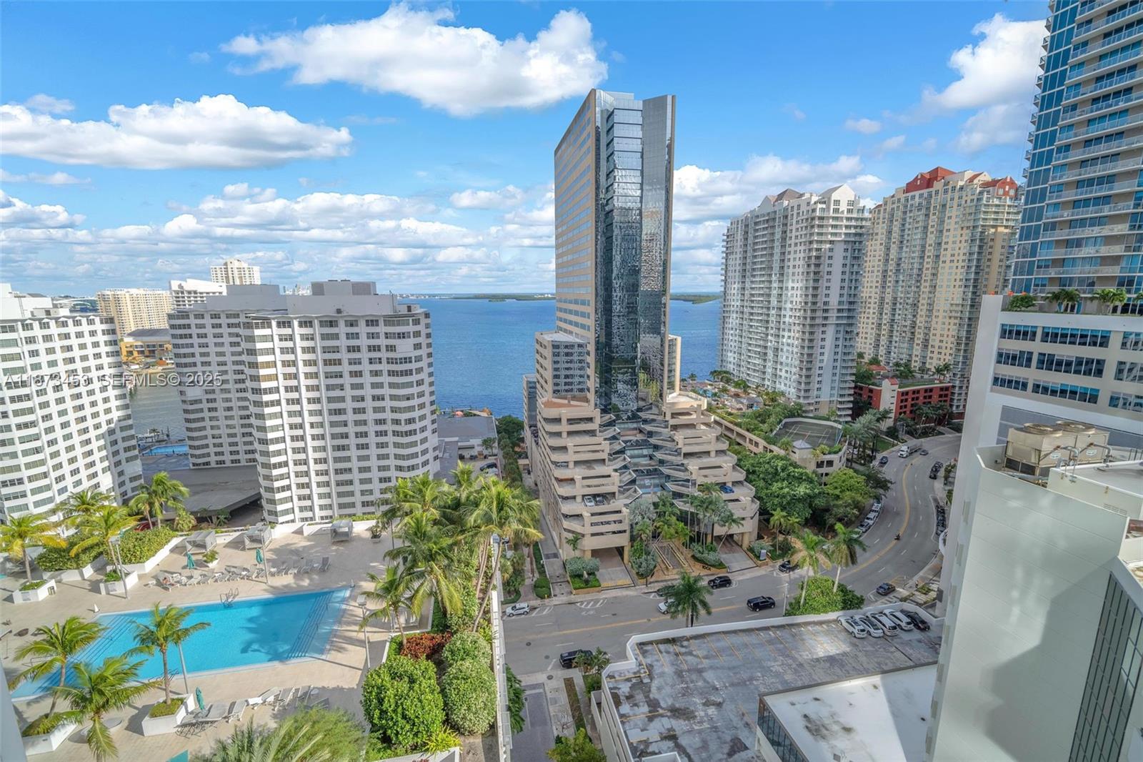 951 Brickell Ave #2010, Miami FL 33131