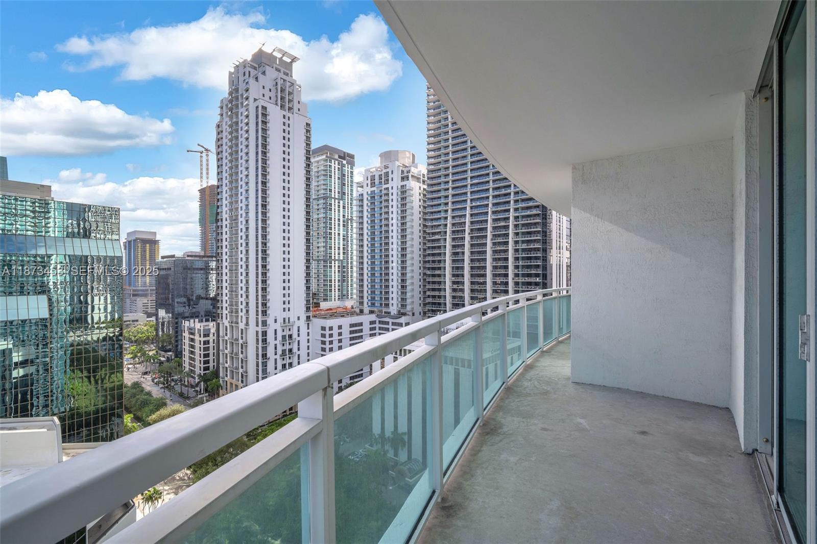 951 Brickell Ave #2010, Miami FL 33131