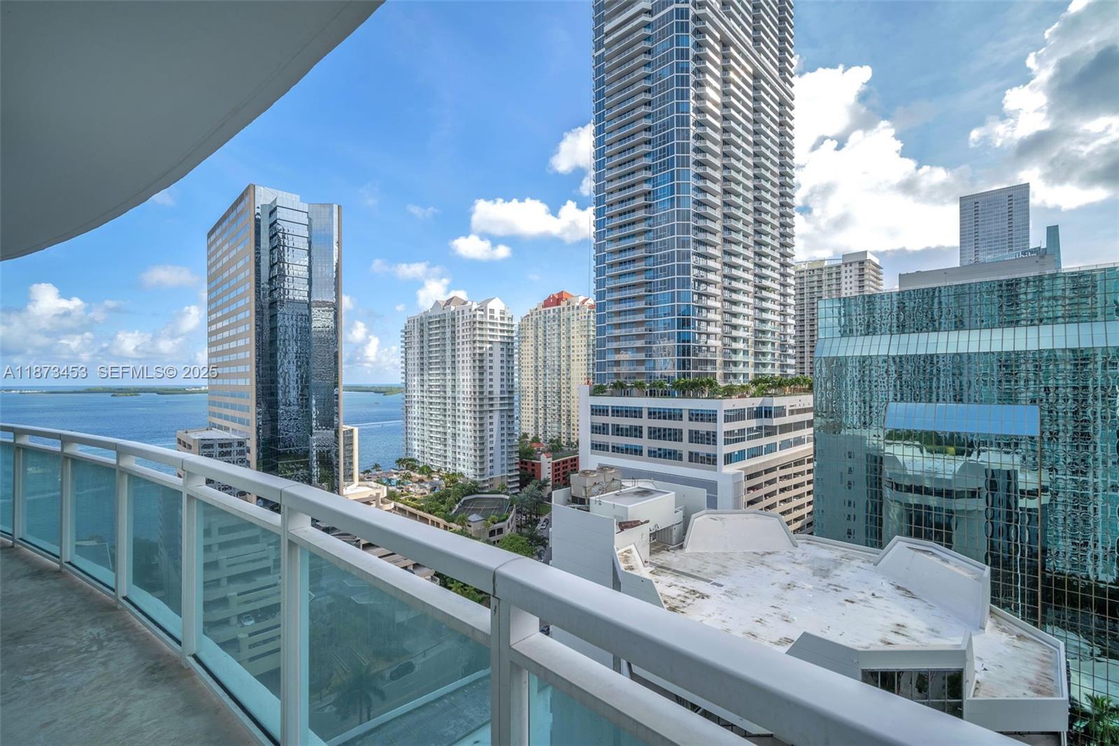 951 Brickell Ave #2010, Miami FL 33131