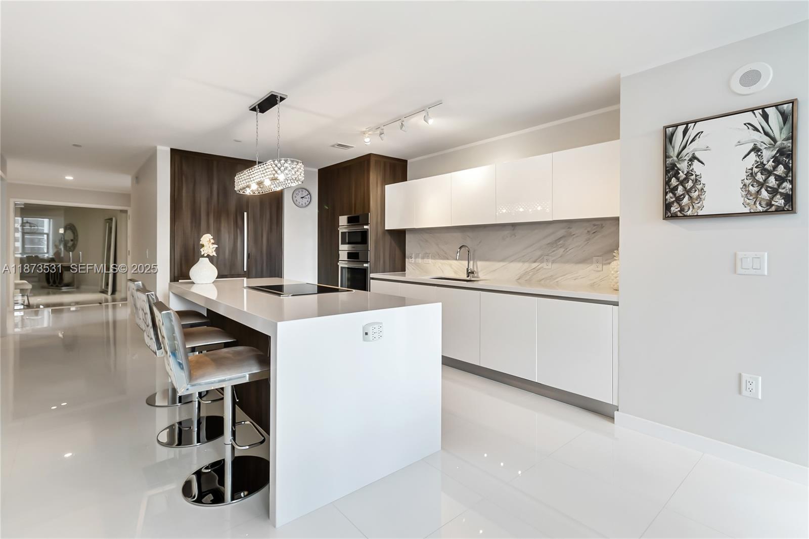 851 NE 1st Ave #1611, Miami FL 33132