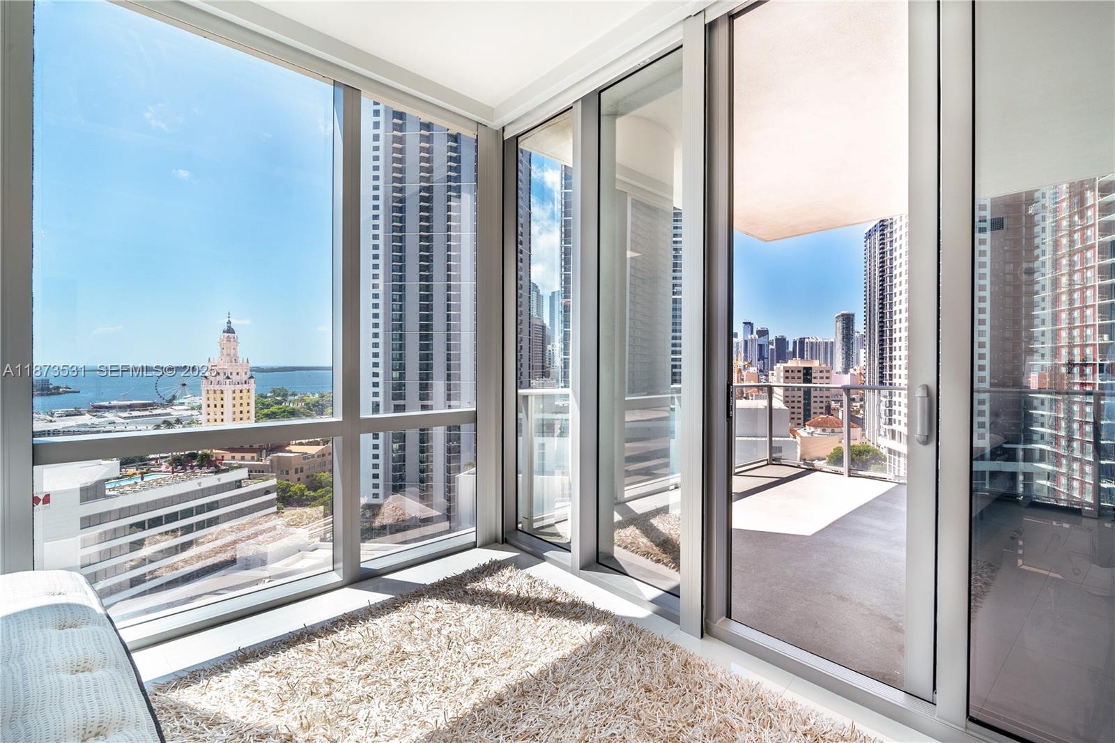 851 NE 1st Ave #1611, Miami FL 33132