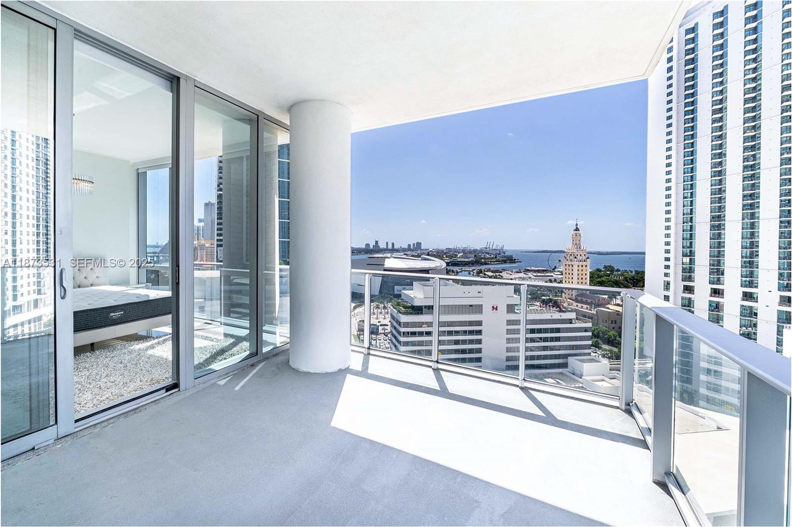 851 NE 1st Ave #1611, Miami FL 33132