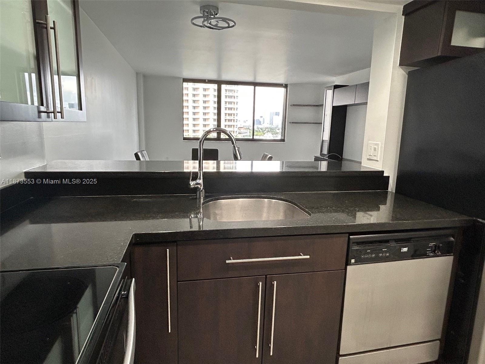 540 BRICKELL KEY DR #1002, Miami FL 33131