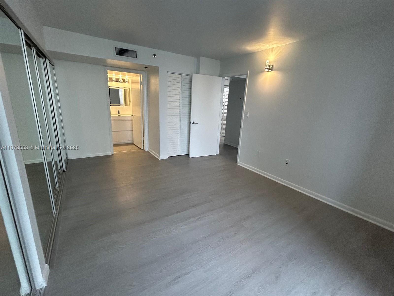 540 BRICKELL KEY DR #1002, Miami FL 33131