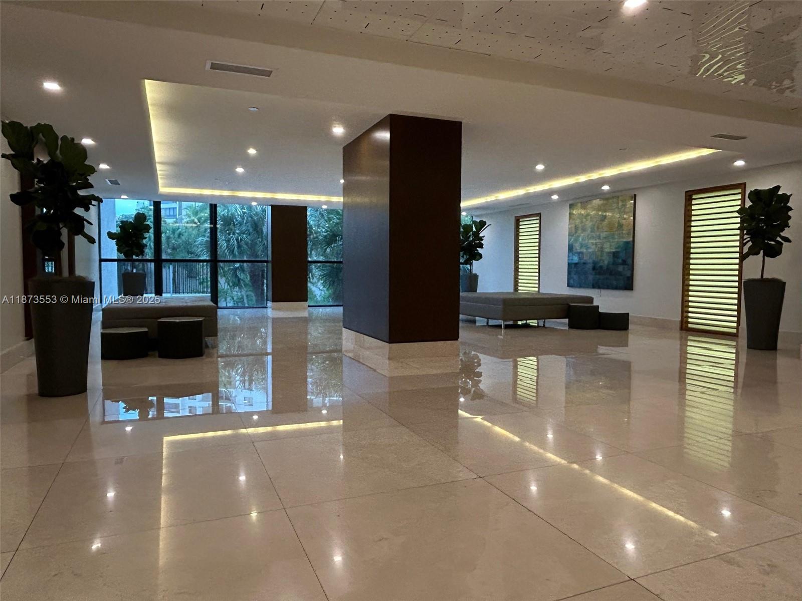 540 BRICKELL KEY DR #1002, Miami FL 33131