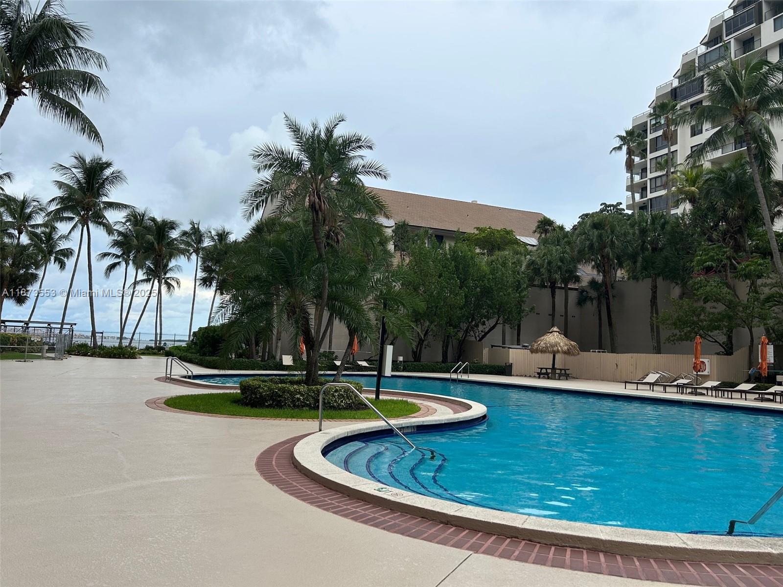 540 BRICKELL KEY DR #1002, Miami FL 33131