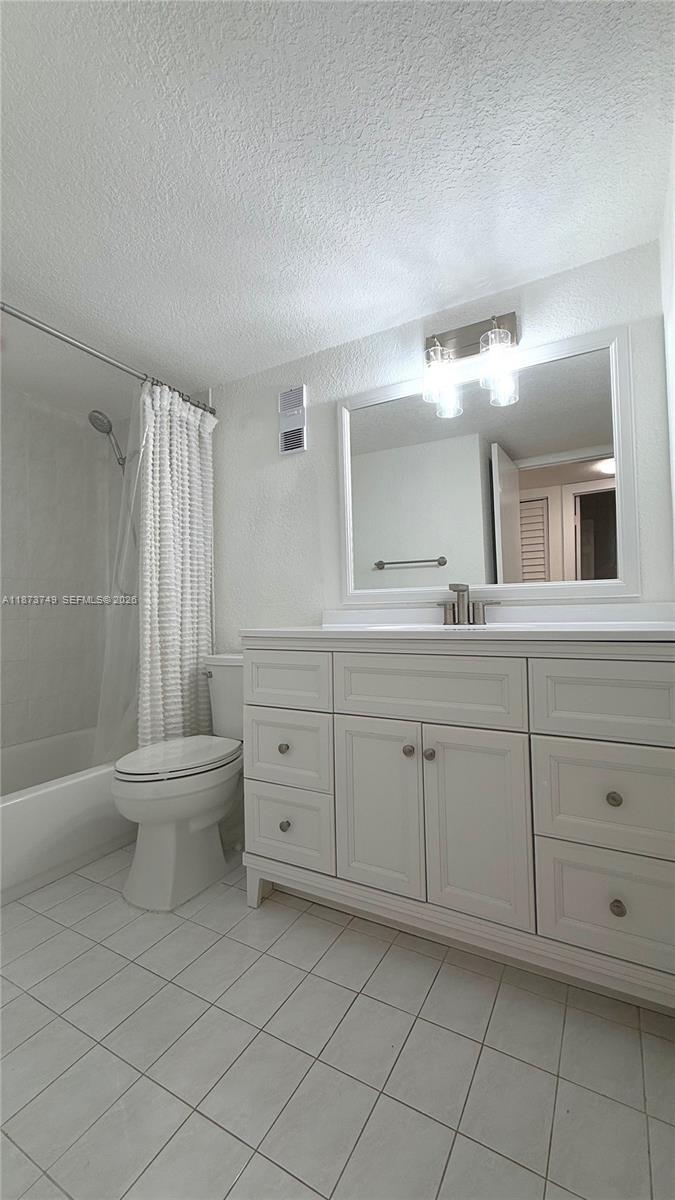 7121 Miami Lakes Dr #Q8, Miami Lakes FL 33014