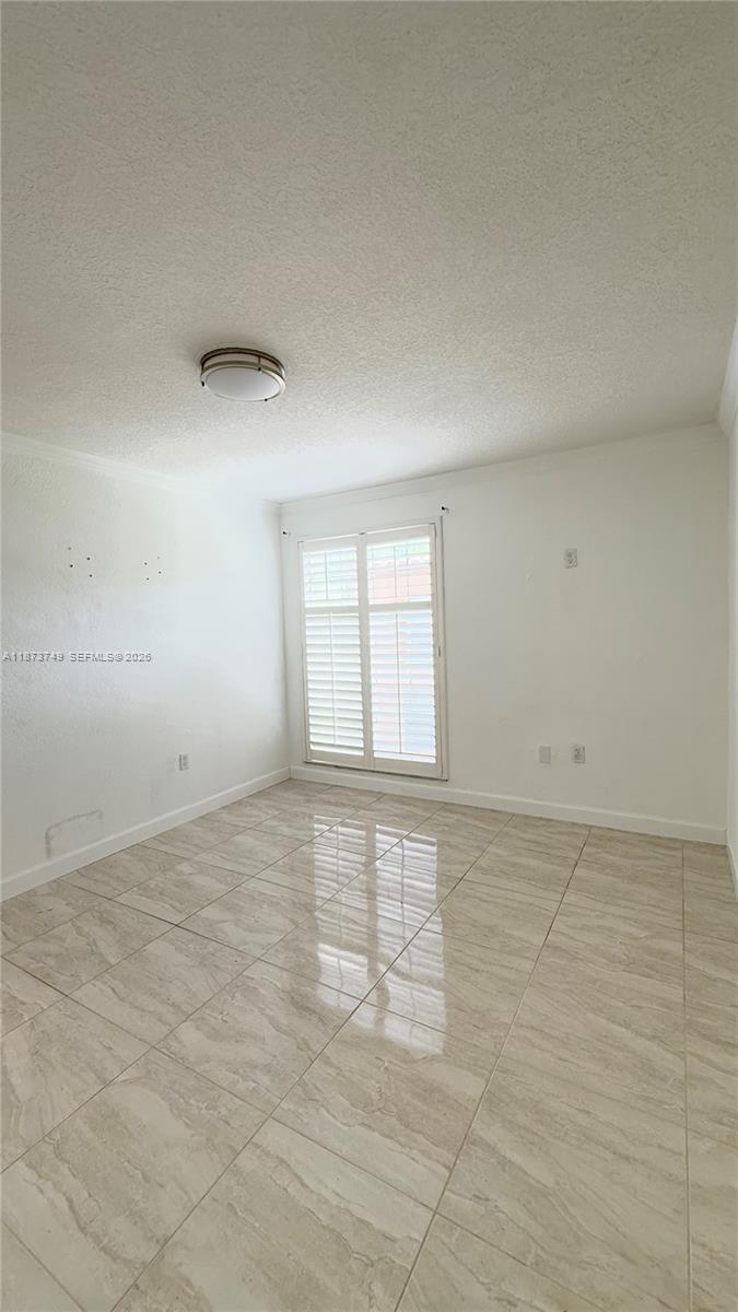 7121 Miami Lakes Dr #Q8, Miami Lakes FL 33014