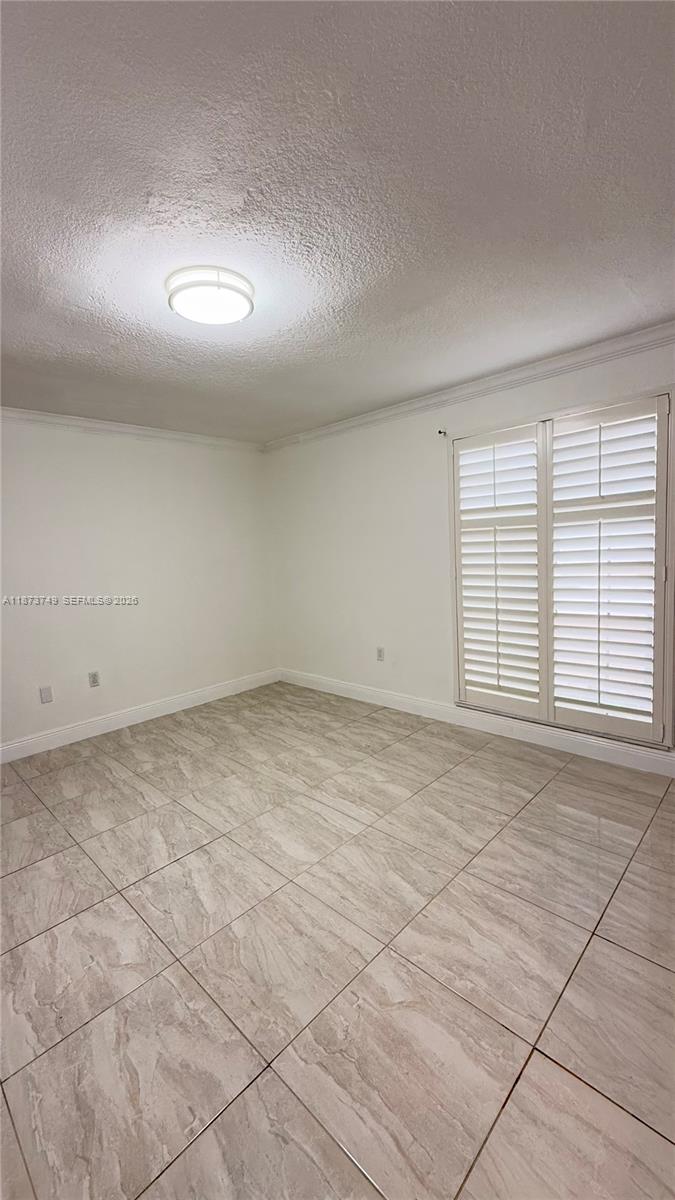 7121 Miami Lakes Dr #Q8, Miami Lakes FL 33014