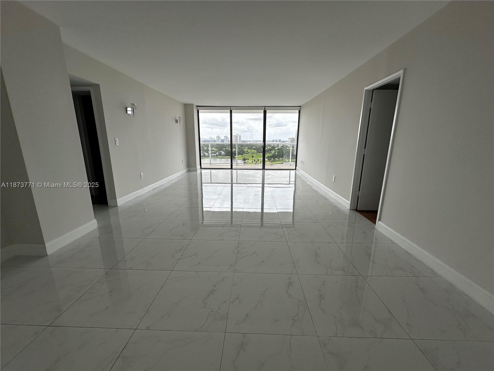 3731 N Country Club Dr #1926, Aventura FL 33180