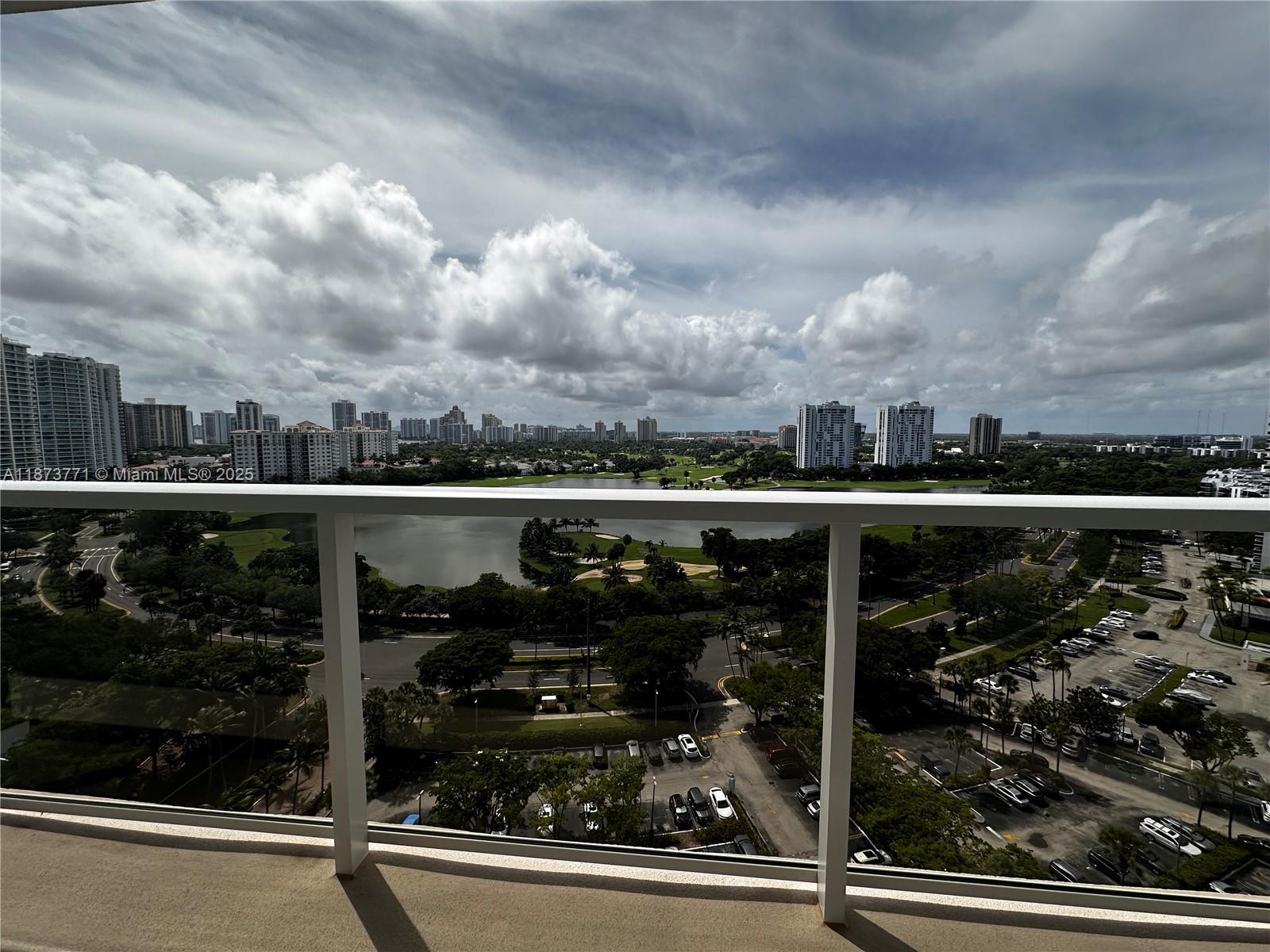 3731 N Country Club Dr #1926, Aventura FL 33180