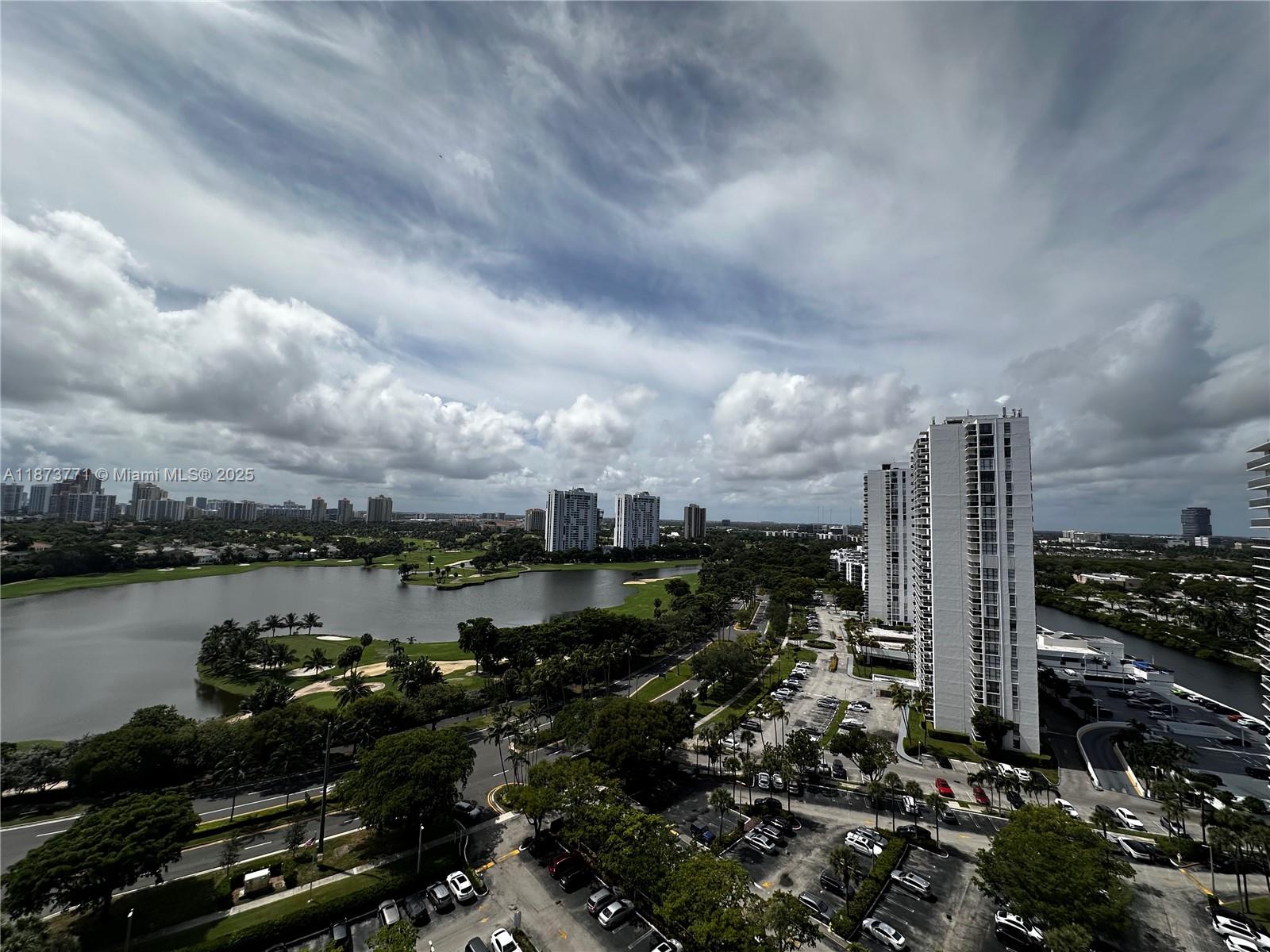 3731 N Country Club Dr #1926, Aventura FL 33180