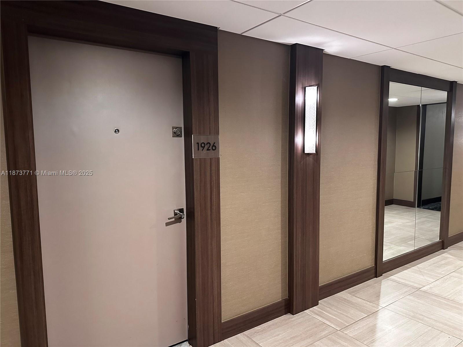 3731 N Country Club Dr #1926, Aventura FL 33180