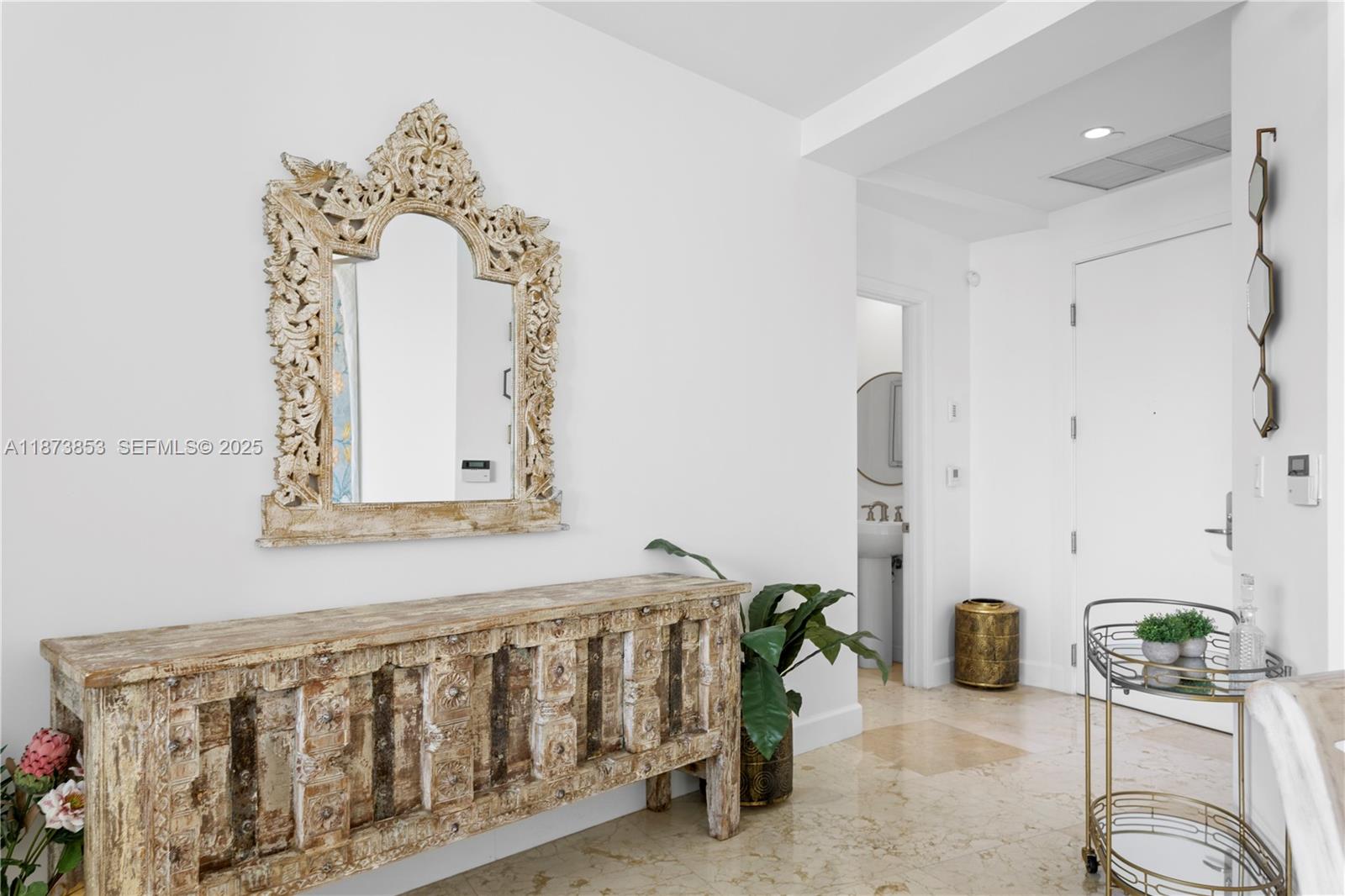 901 Brickell Key Blvd #3301, Miami FL 33131