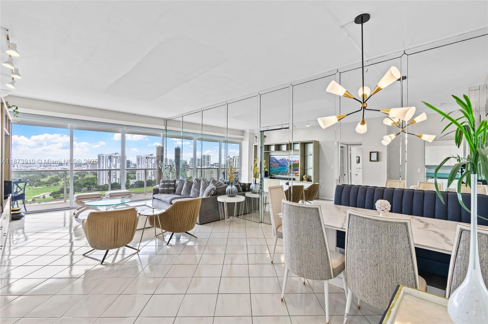 3731 N Country Club Dr #PH-26, Aventura FL 33180