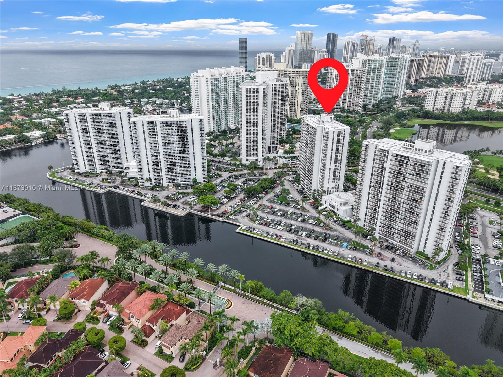 3731 N Country Club Dr #PH-26, Aventura FL 33180
