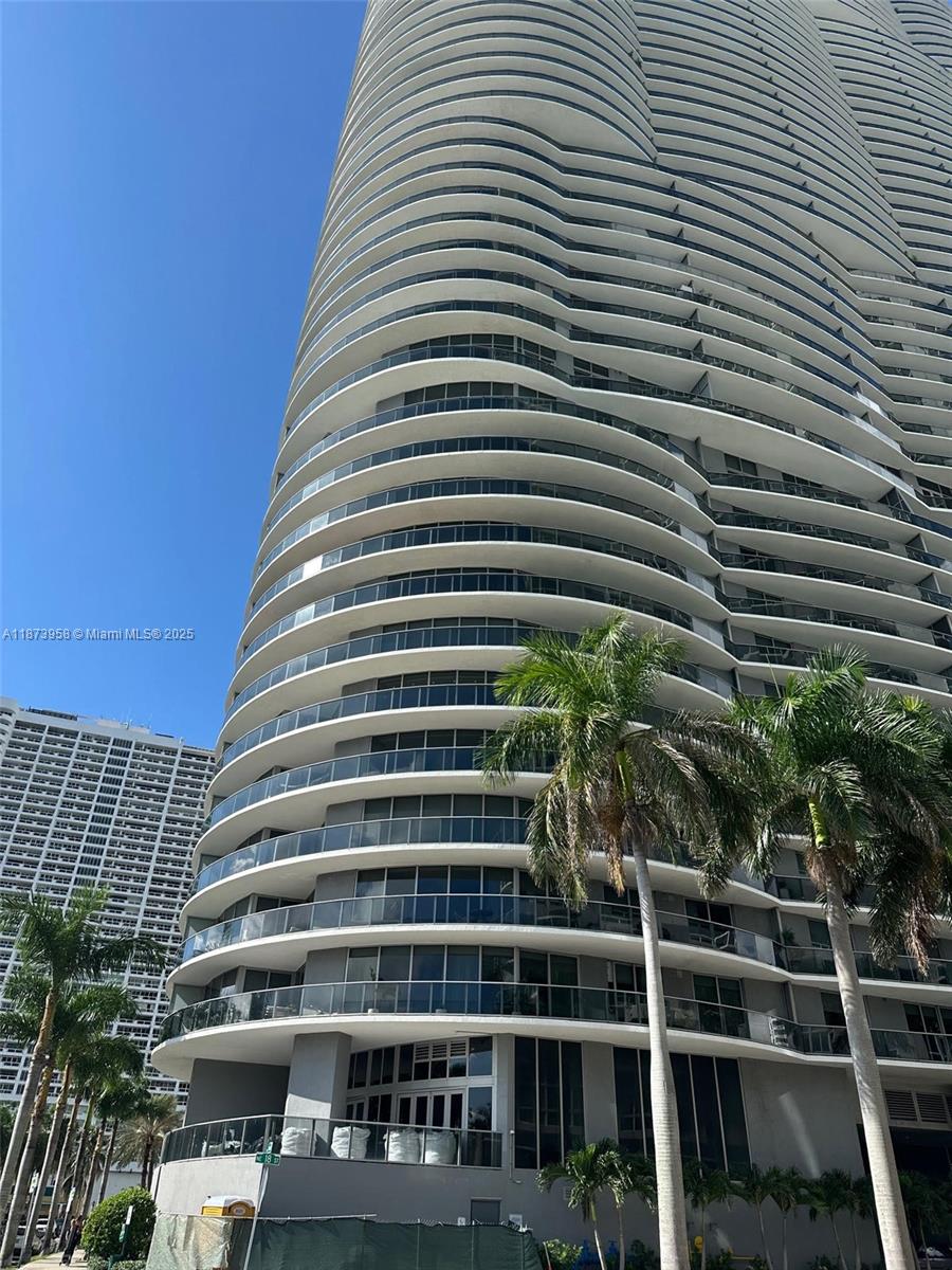 488 NE 18 #3609, Miami FL 33132