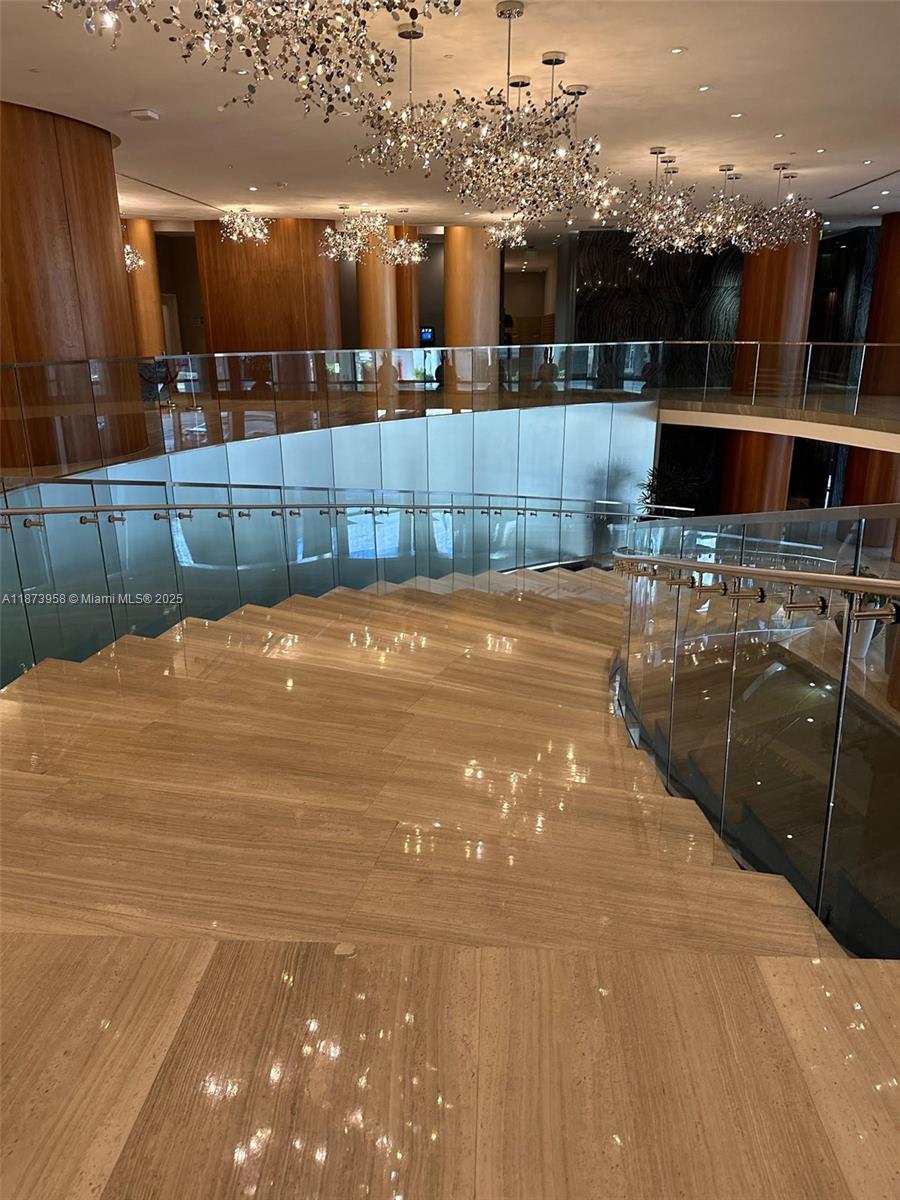 488 NE 18 #3609, Miami FL 33132