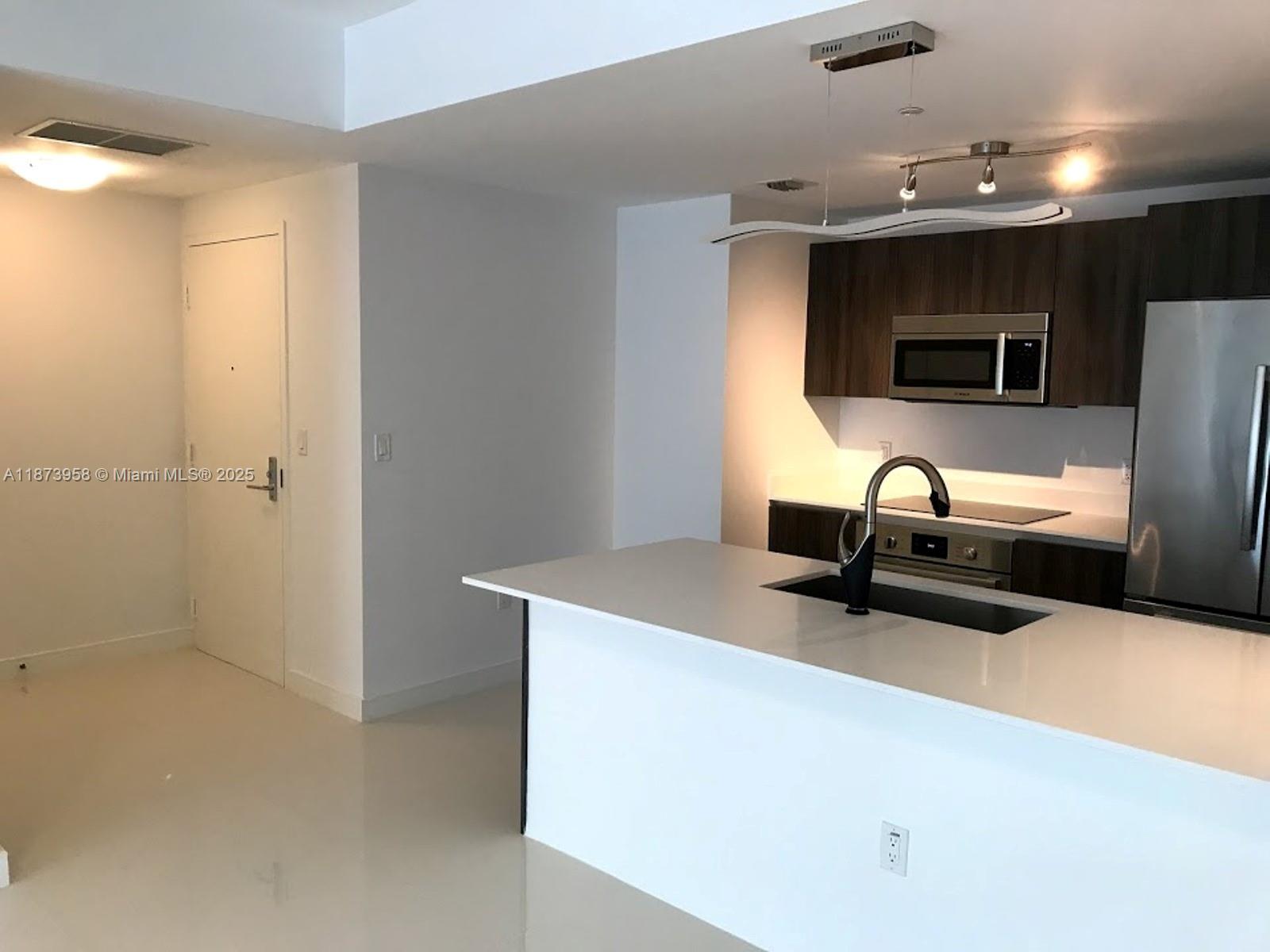 488 NE 18 #3609, Miami FL 33132