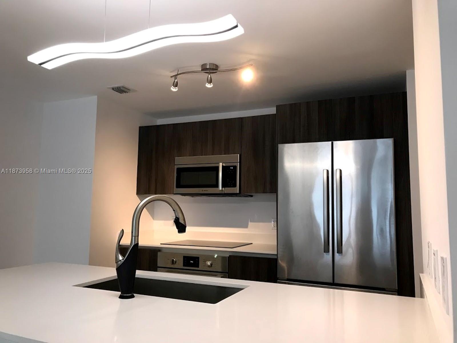 488 NE 18 #3609, Miami FL 33132