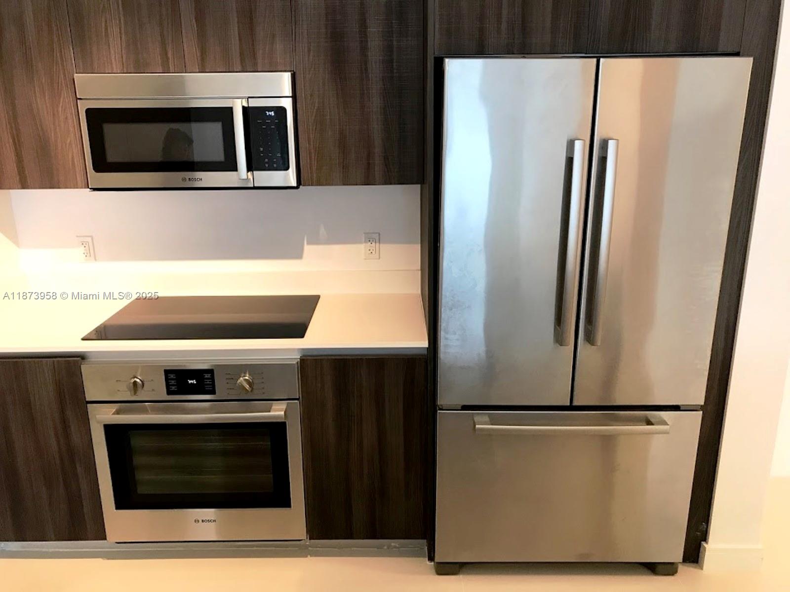 488 NE 18 #3609, Miami FL 33132