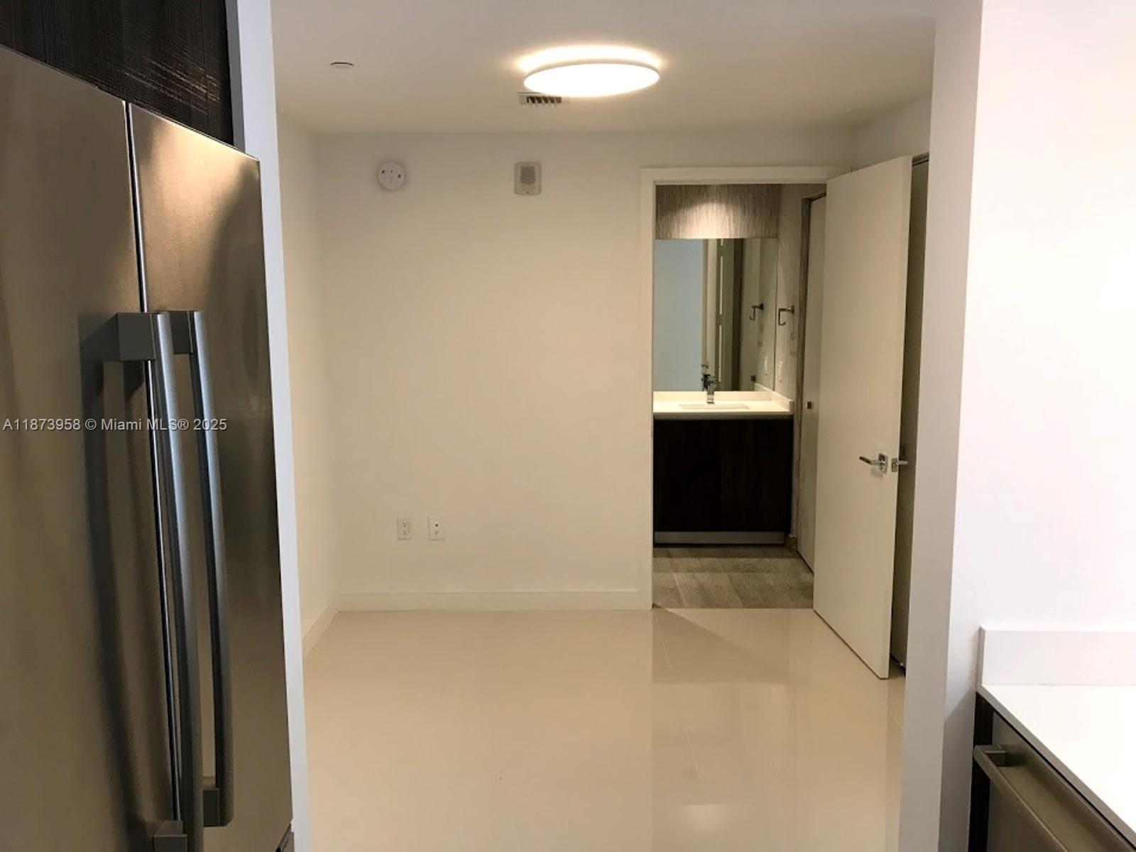 488 NE 18 #3609, Miami FL 33132