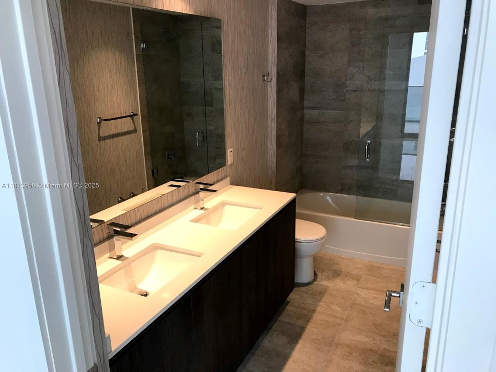488 NE 18 #3609, Miami FL 33132
