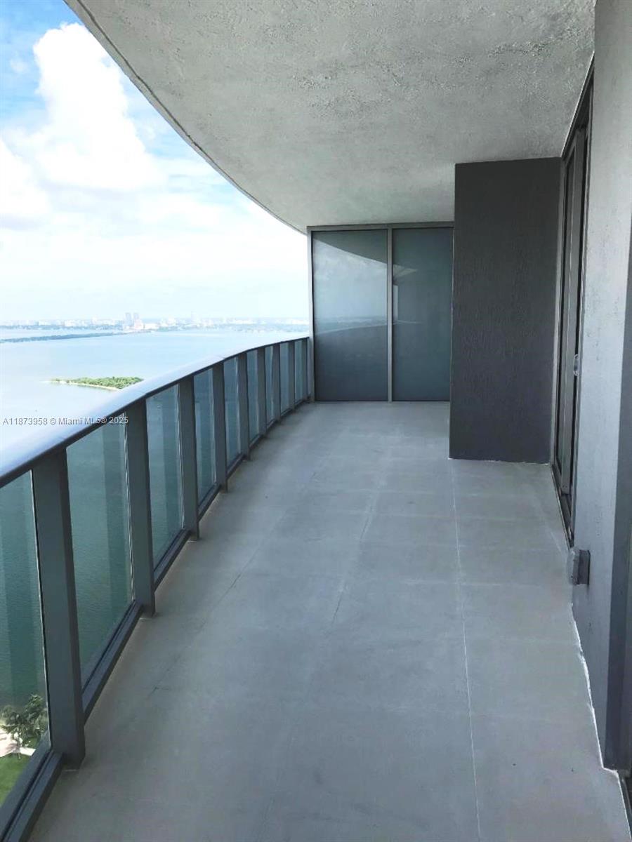 488 NE 18 #3609, Miami FL 33132