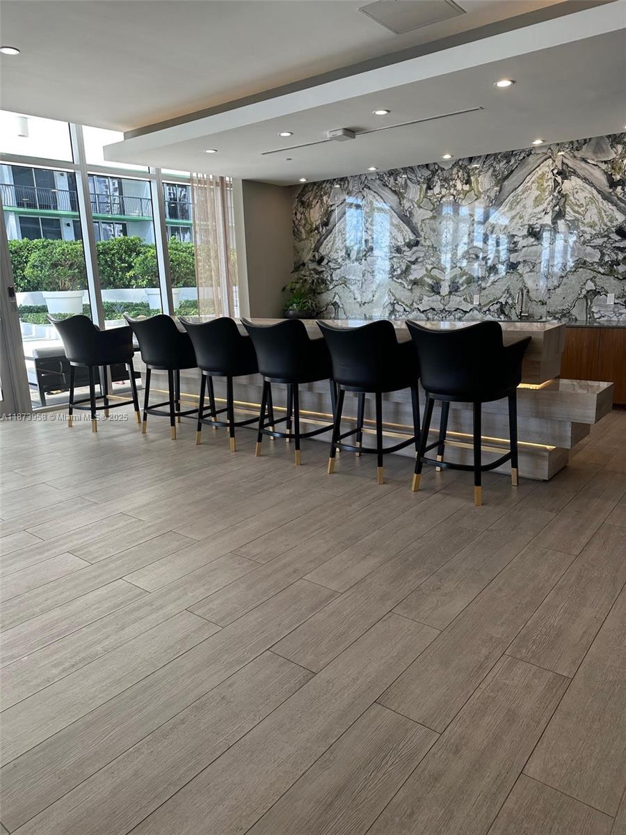 488 NE 18 #3609, Miami FL 33132