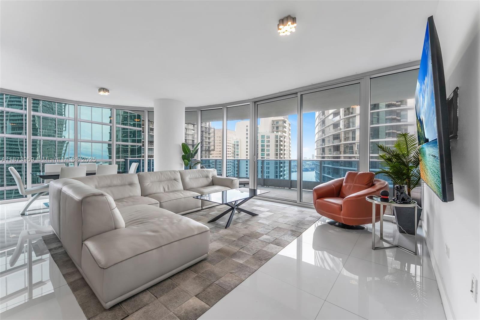 200 Biscayne Boulevard Way #3601, Miami FL 33131