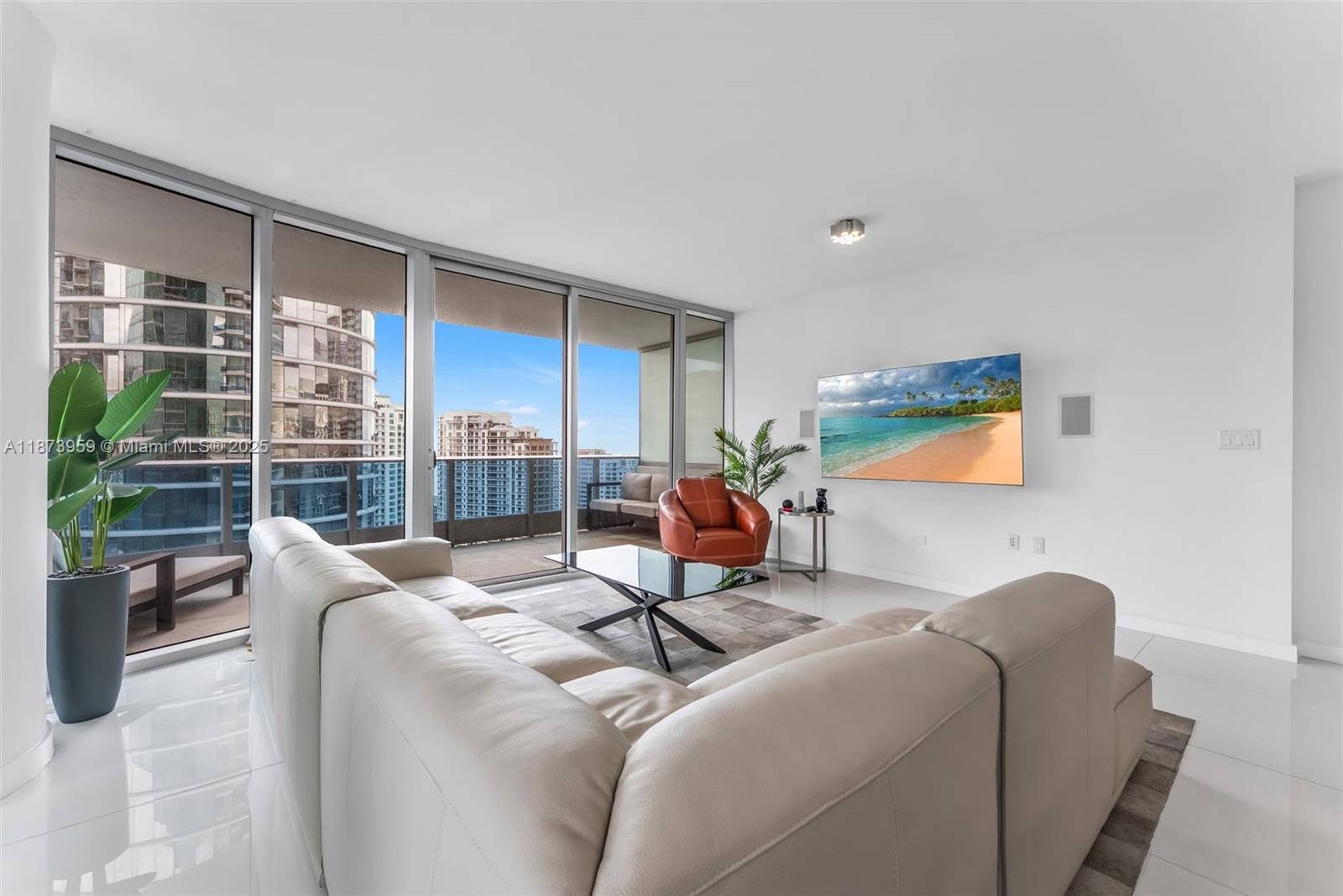 200 Biscayne Boulevard Way #3601, Miami FL 33131