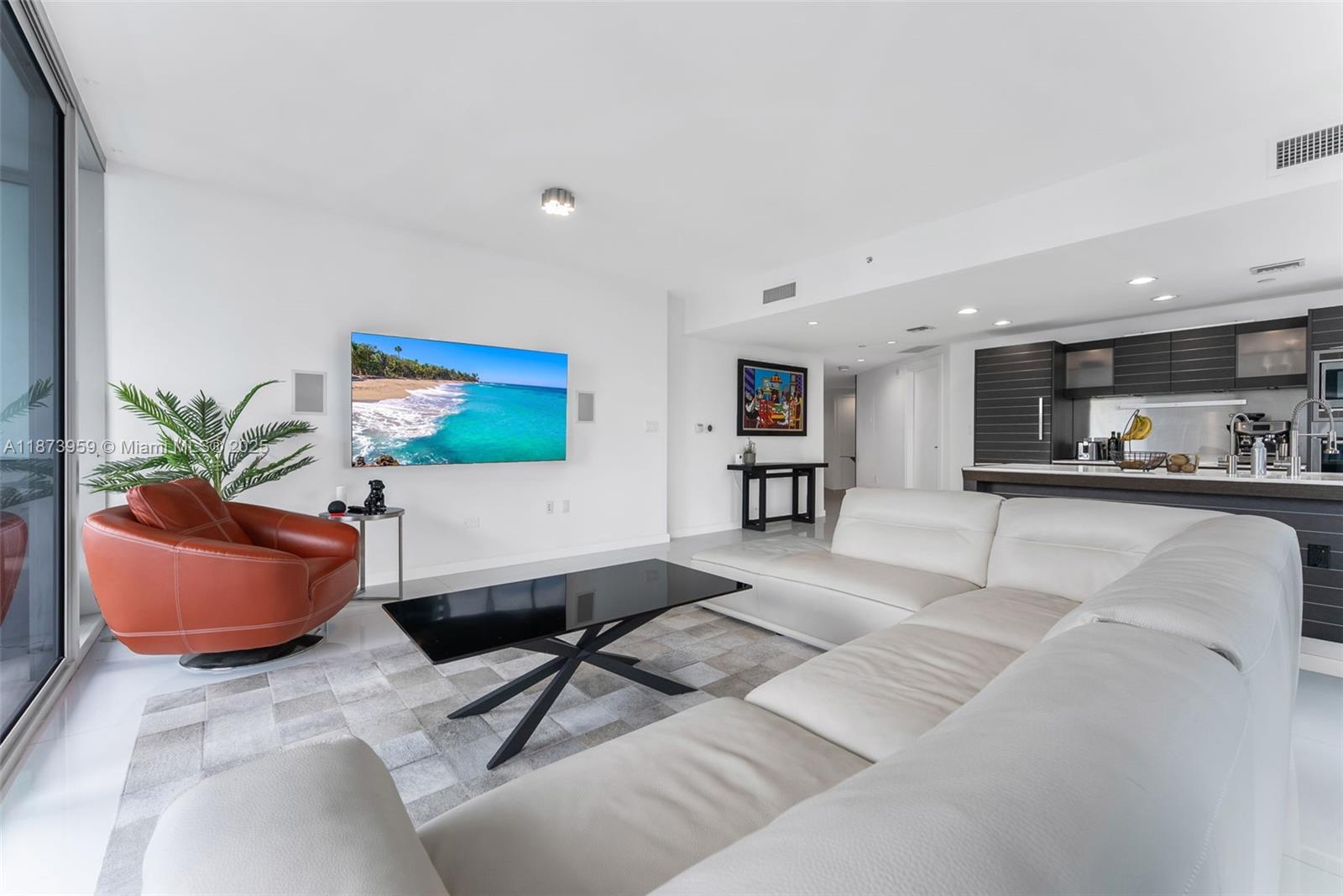 200 Biscayne Boulevard Way #3601, Miami FL 33131