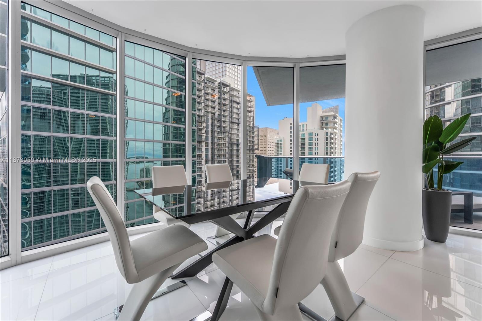 200 Biscayne Boulevard Way #3601, Miami FL 33131