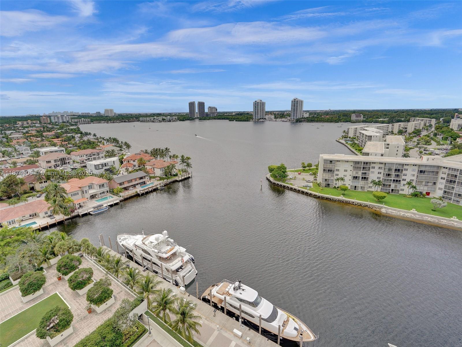 1000 W Island Blvd #1612, Aventura FL 33160