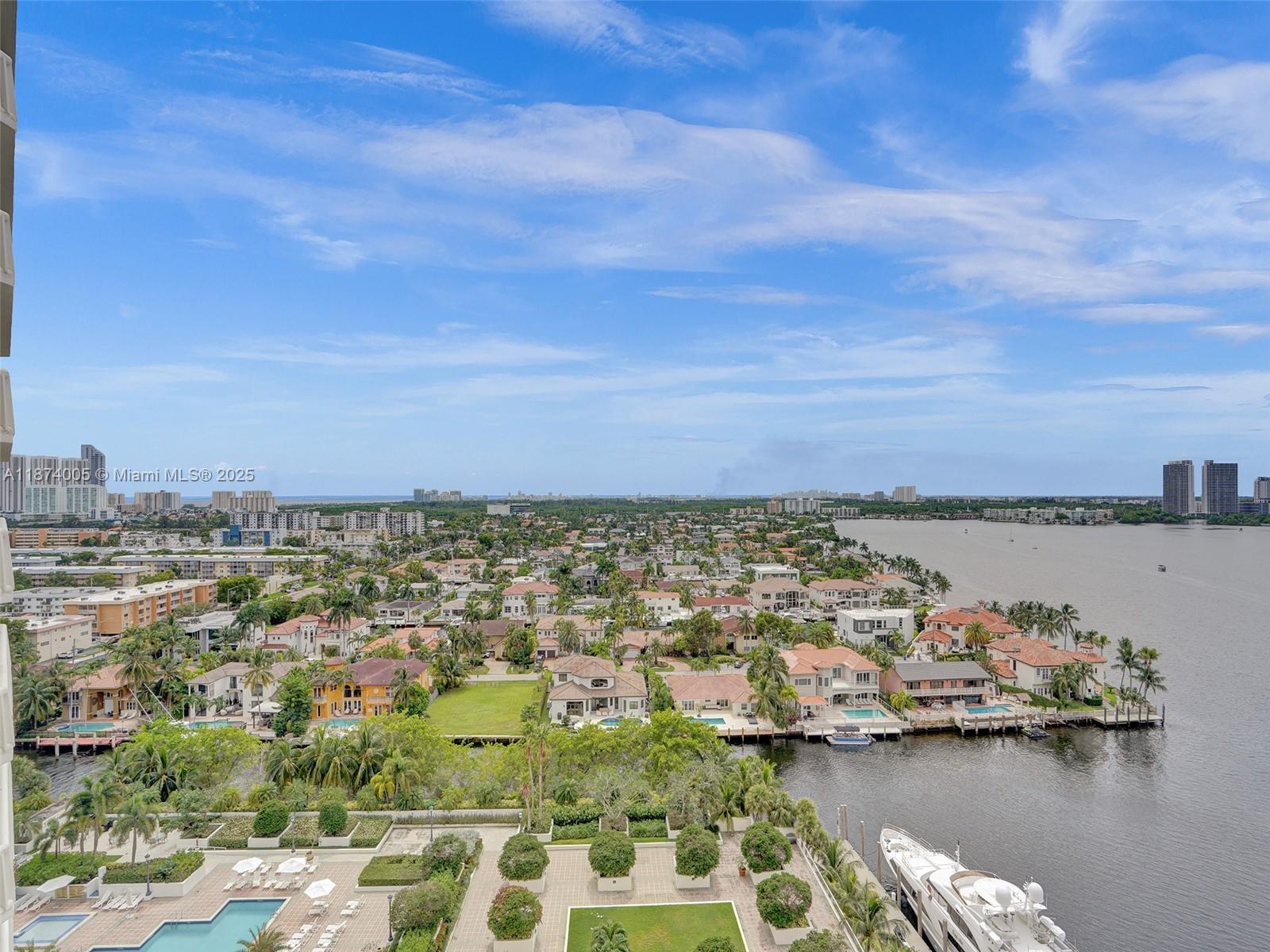 1000 W Island Blvd #1612, Aventura FL 33160