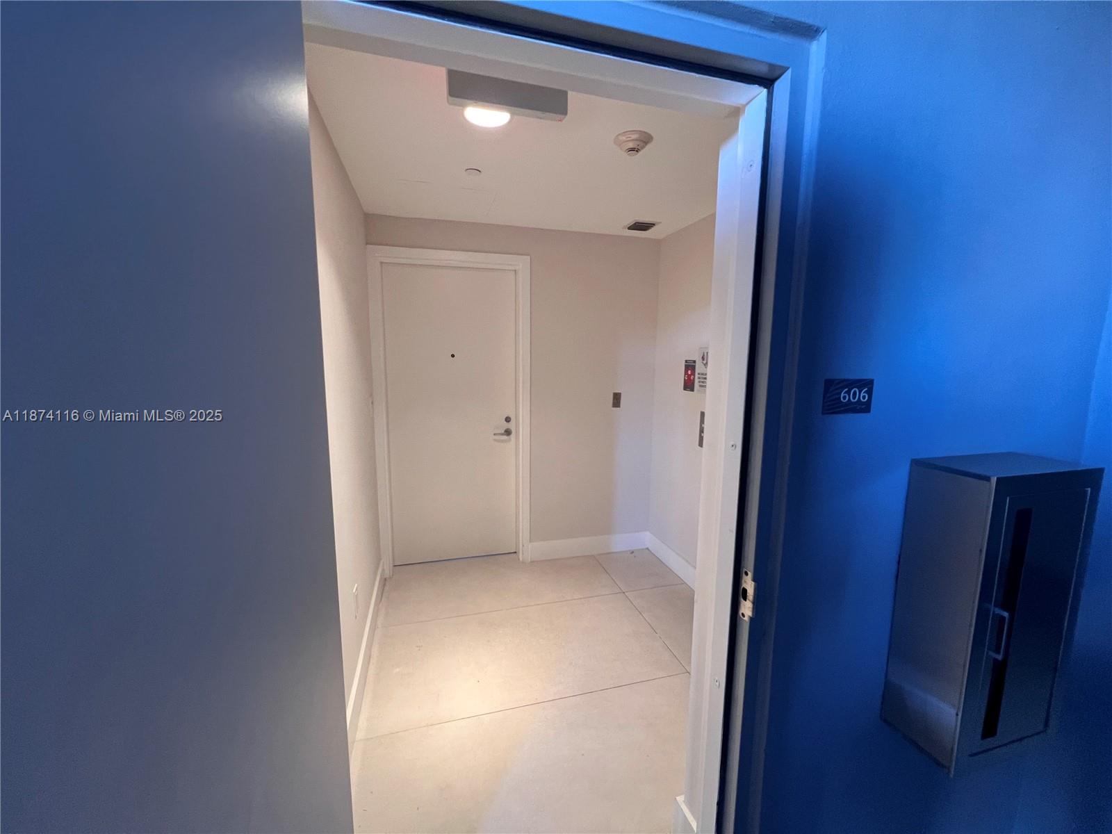 16385 Biscayne Blvd #606, North Miami Beach FL 33160