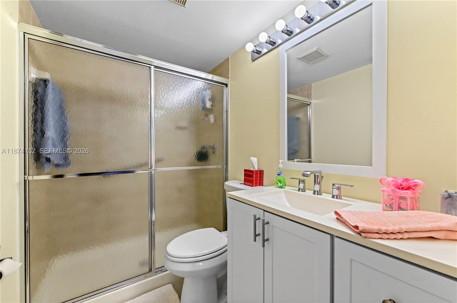812 Sky Pine Way #C2, Green Acres FL 33415