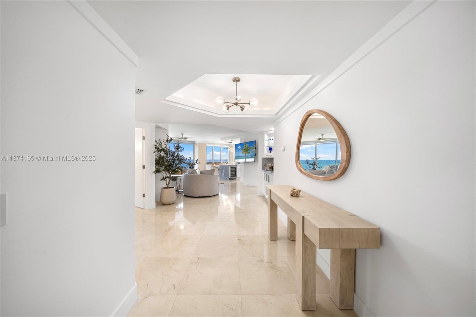 4775 Collins Ave #1801, Miami Beach FL 33140