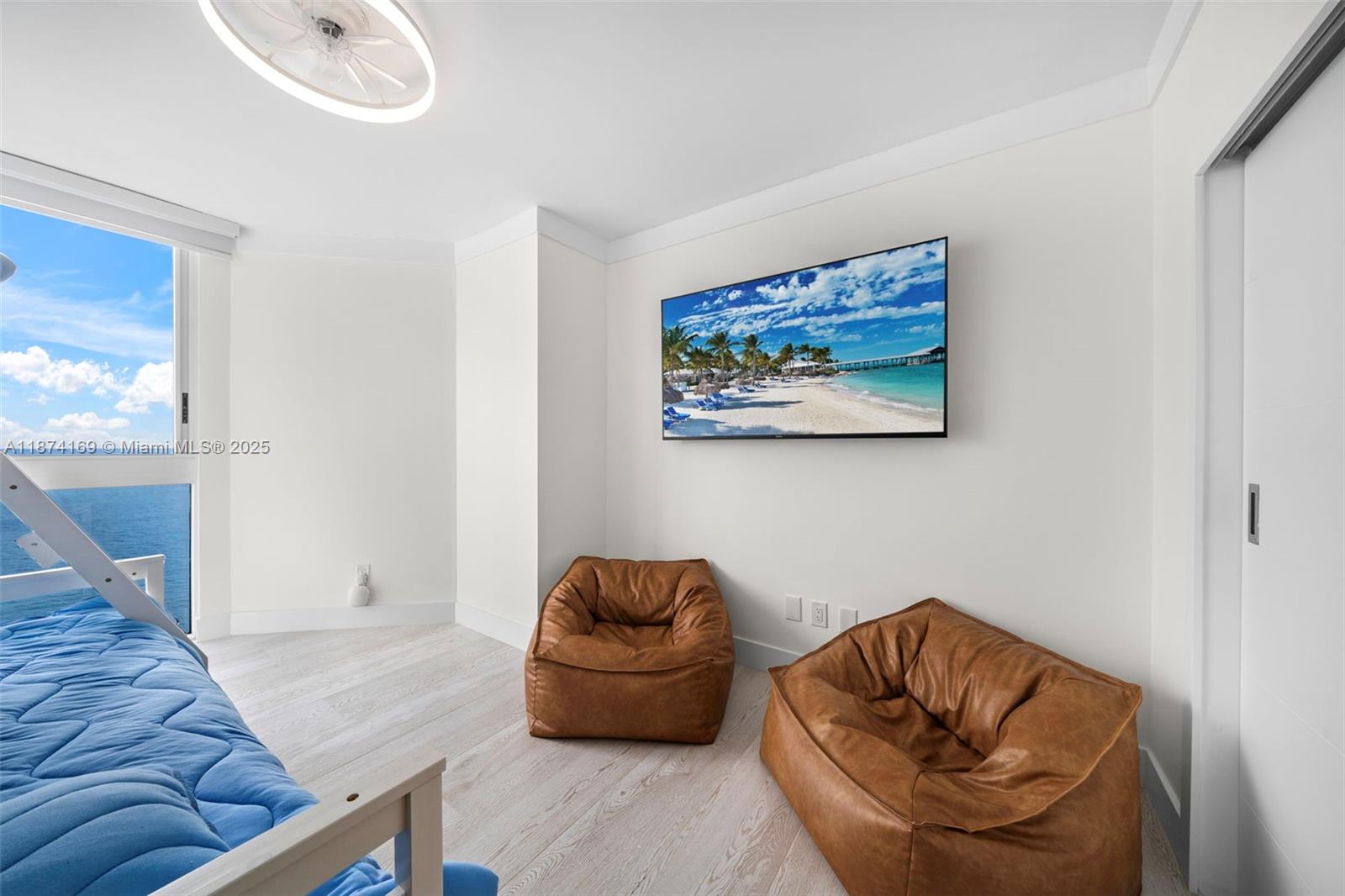 4775 Collins Ave #1801, Miami Beach FL 33140