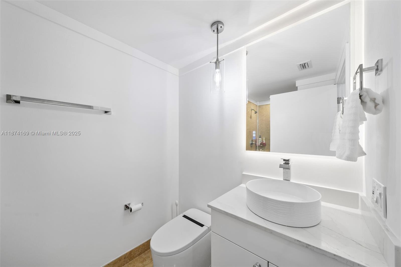 4775 Collins Ave #1801, Miami Beach FL 33140